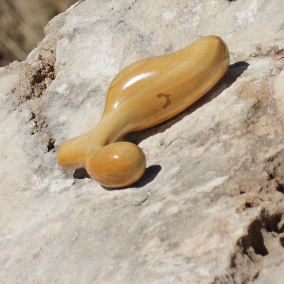 romp yellowheart butt plug
