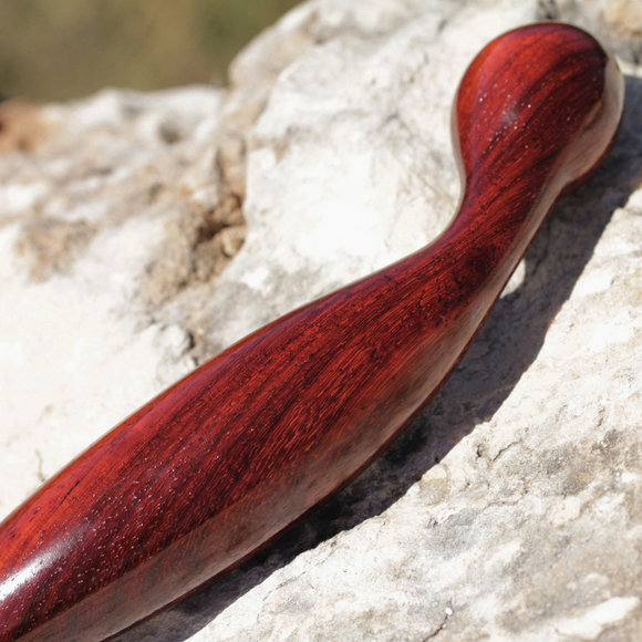provoke padauk grain